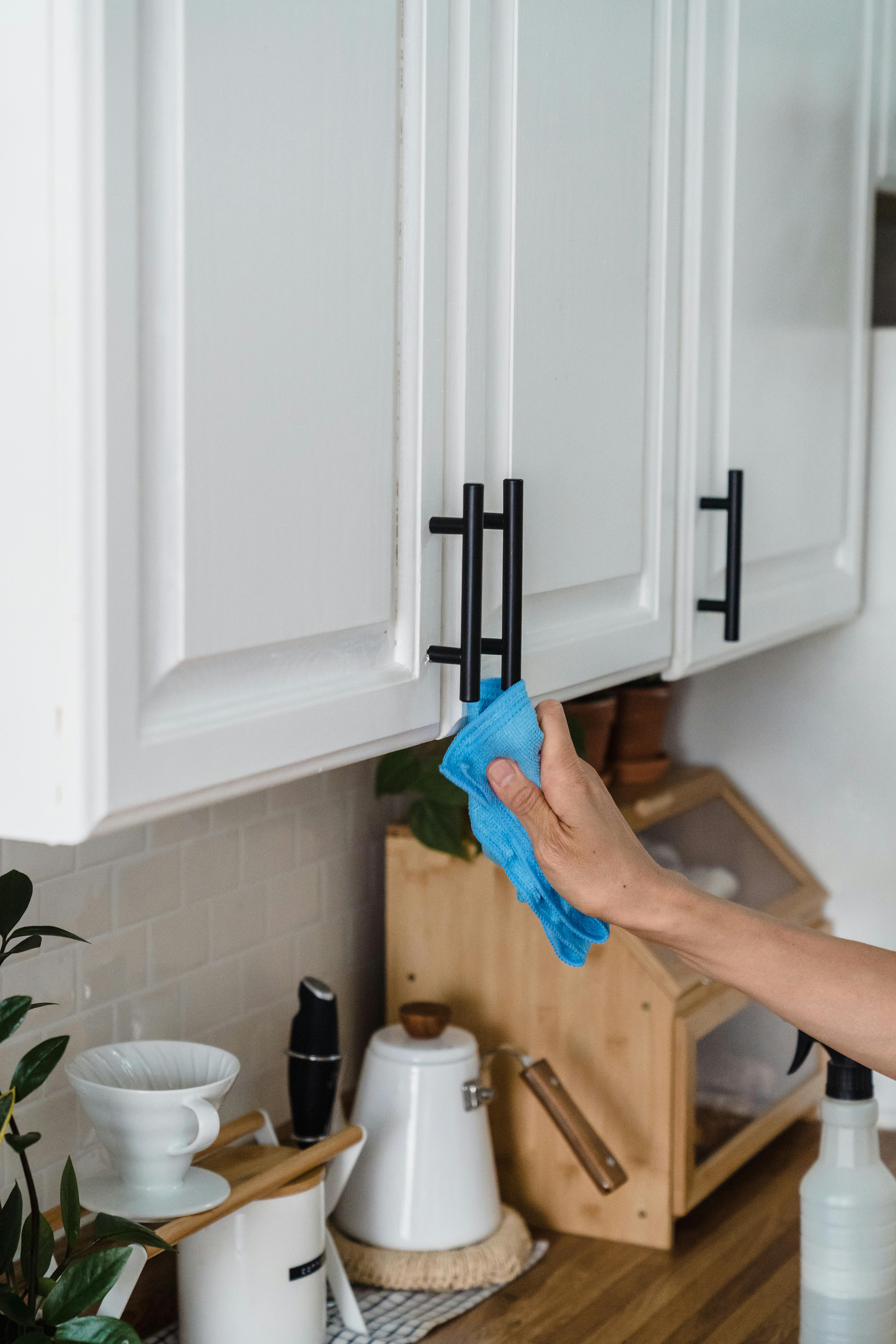 DEEP CLEAN - Downtown Miami Cleaning Service